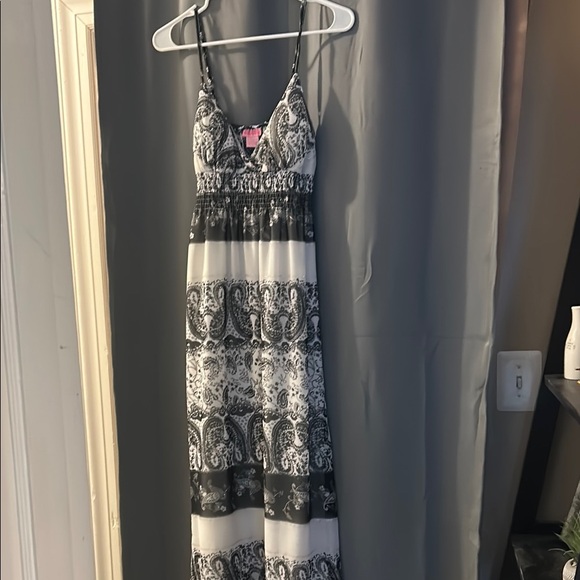 Black and White Asymmetrical Dress - Picture 1 of 1